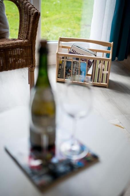 Appartement Avec Terrasse, Piscine, Parking, Honfleur Équemauville