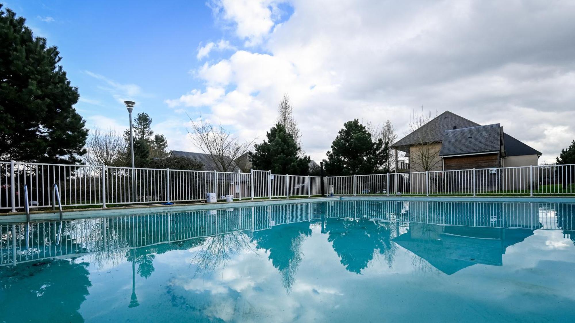 Avec Terrasse, Piscine, Parking, Honfleur * Équemauville